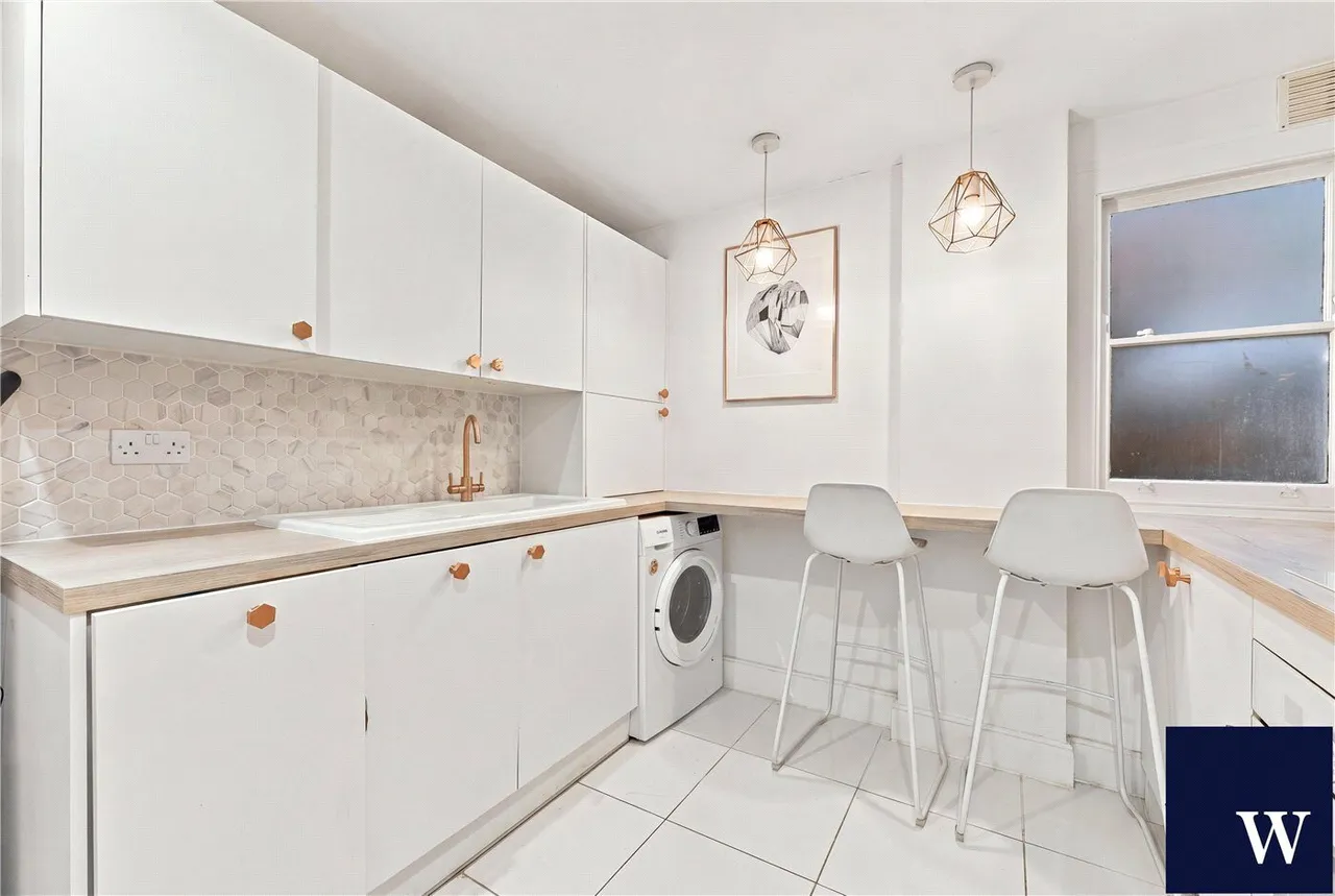 Woodside Grove, Finchley, N12, photo 14