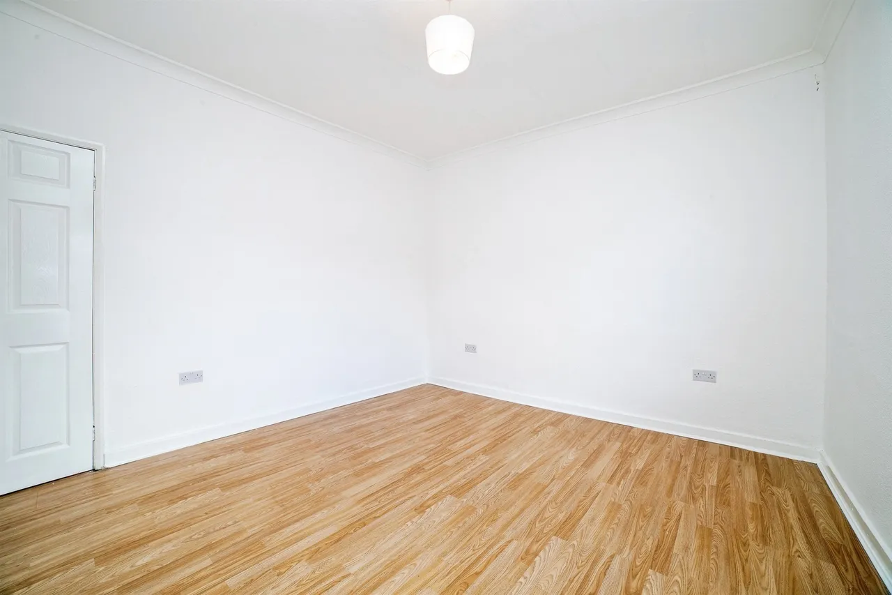 Ray Street, Heanor, DE75, photo 18