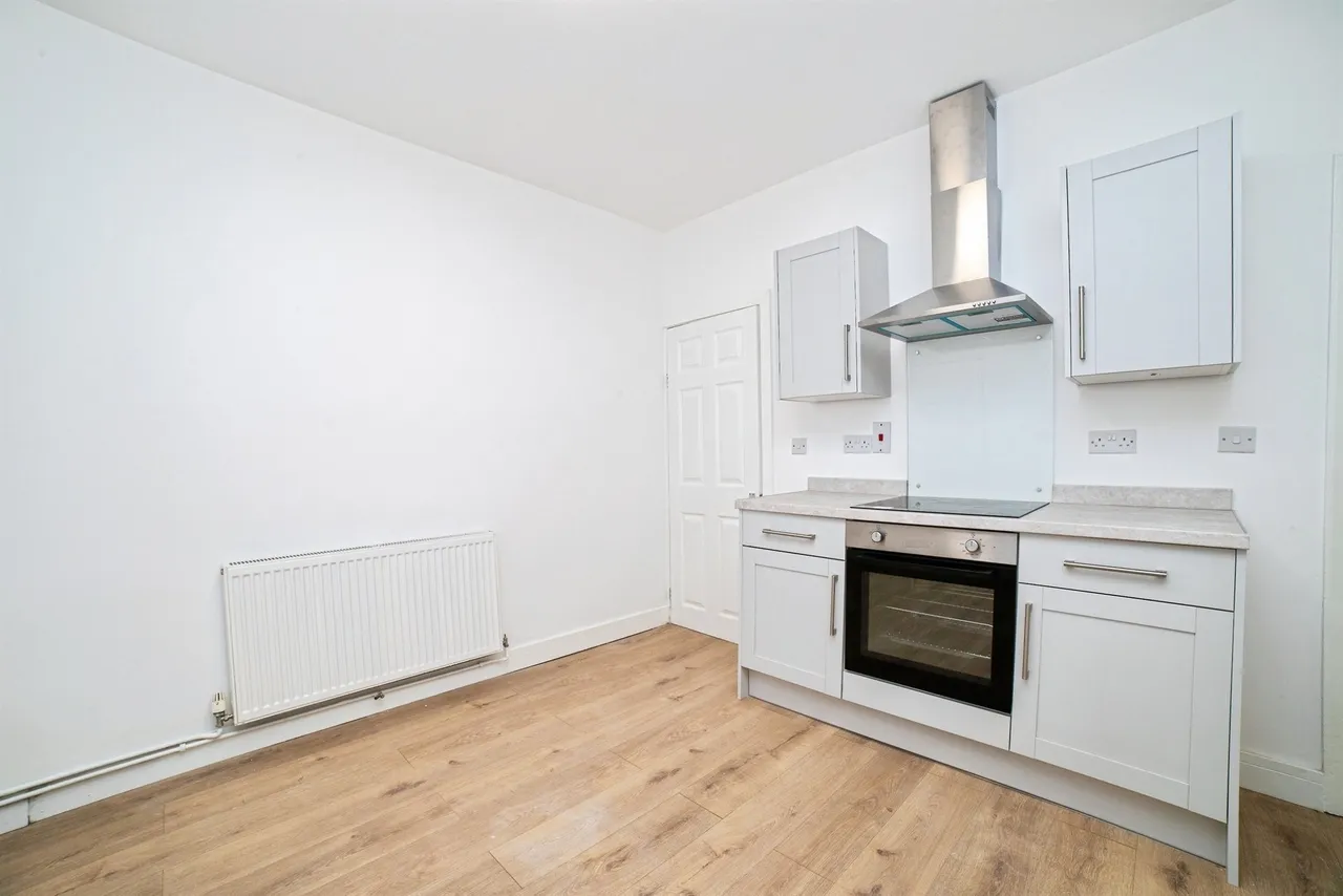 Ray Street, Heanor, DE75, photo 2
