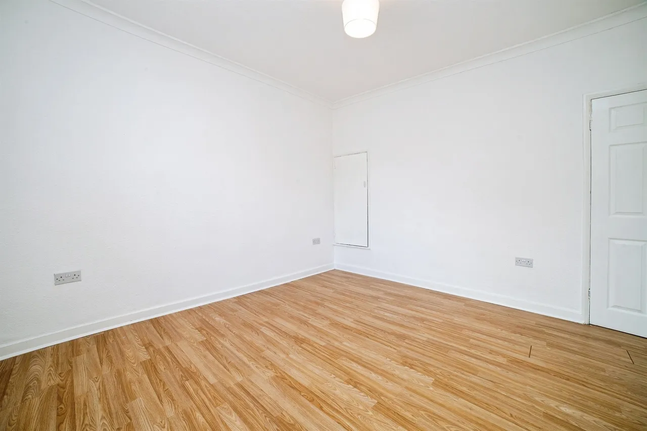 Ray Street, Heanor, DE75, photo 20