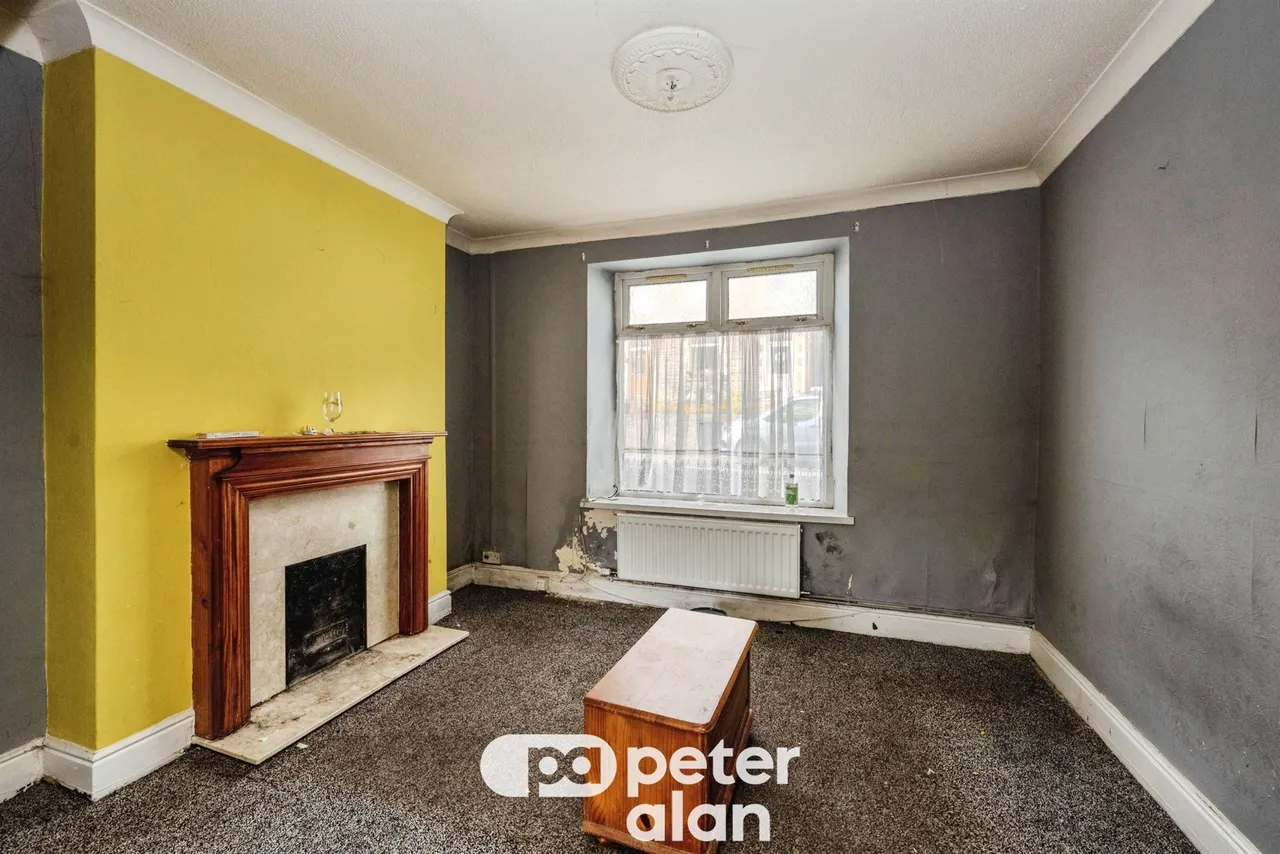 Lewis Terrace, Neath, SA11, photo 7