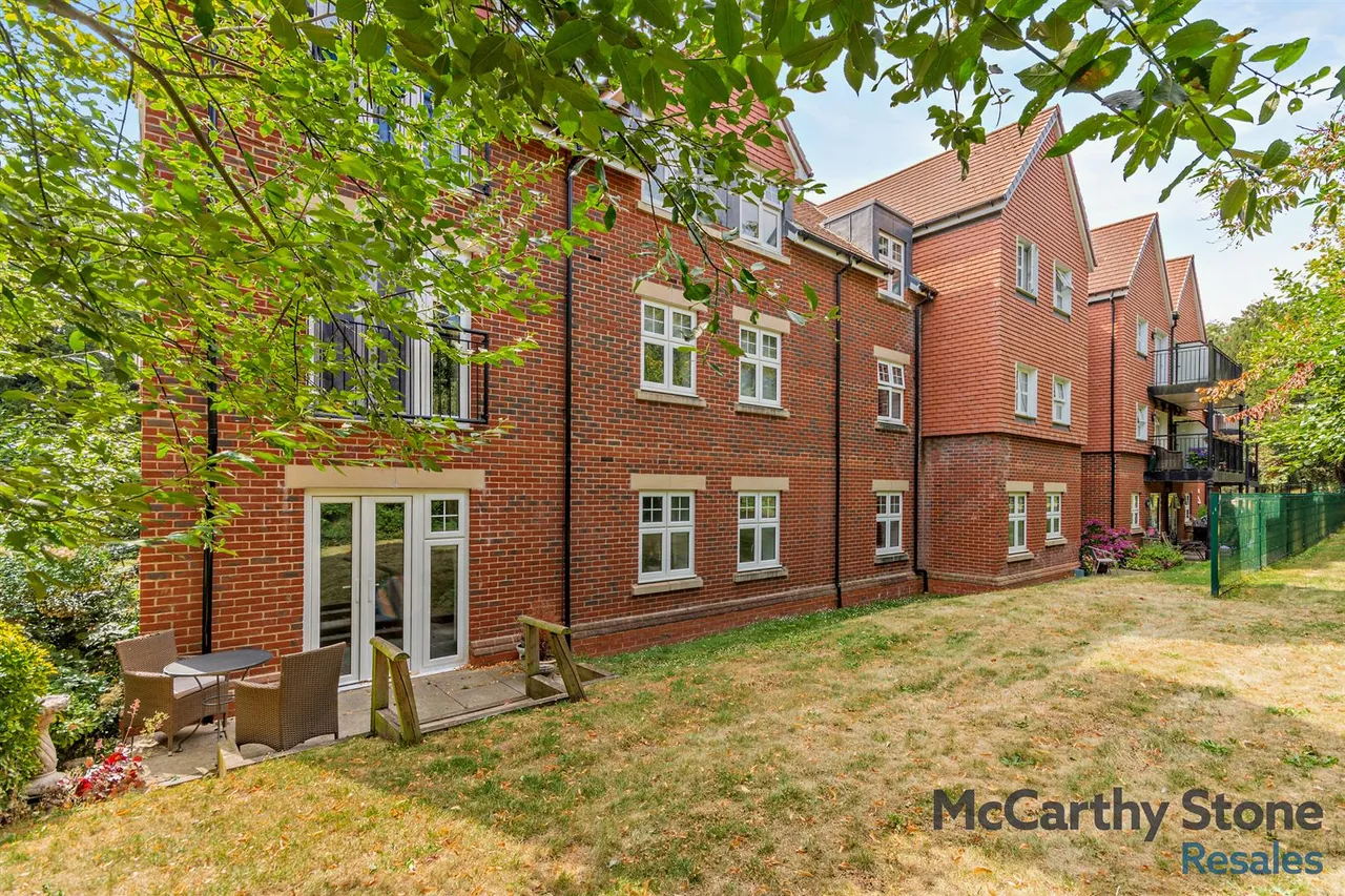 Marple Lane, Chalfont St. Peter, SL9, photo 11