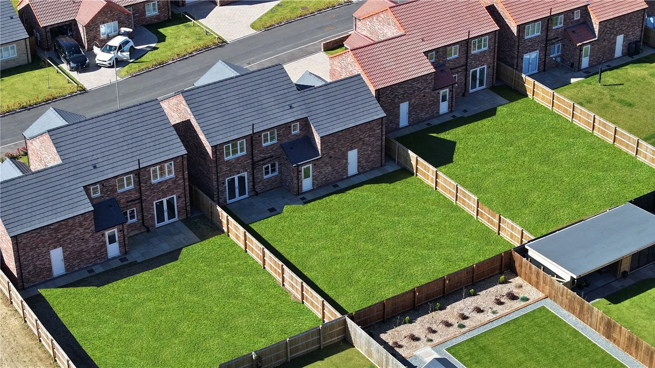 Plot 95, Keston Fields, Pinchbeck, PE11, photo 7
