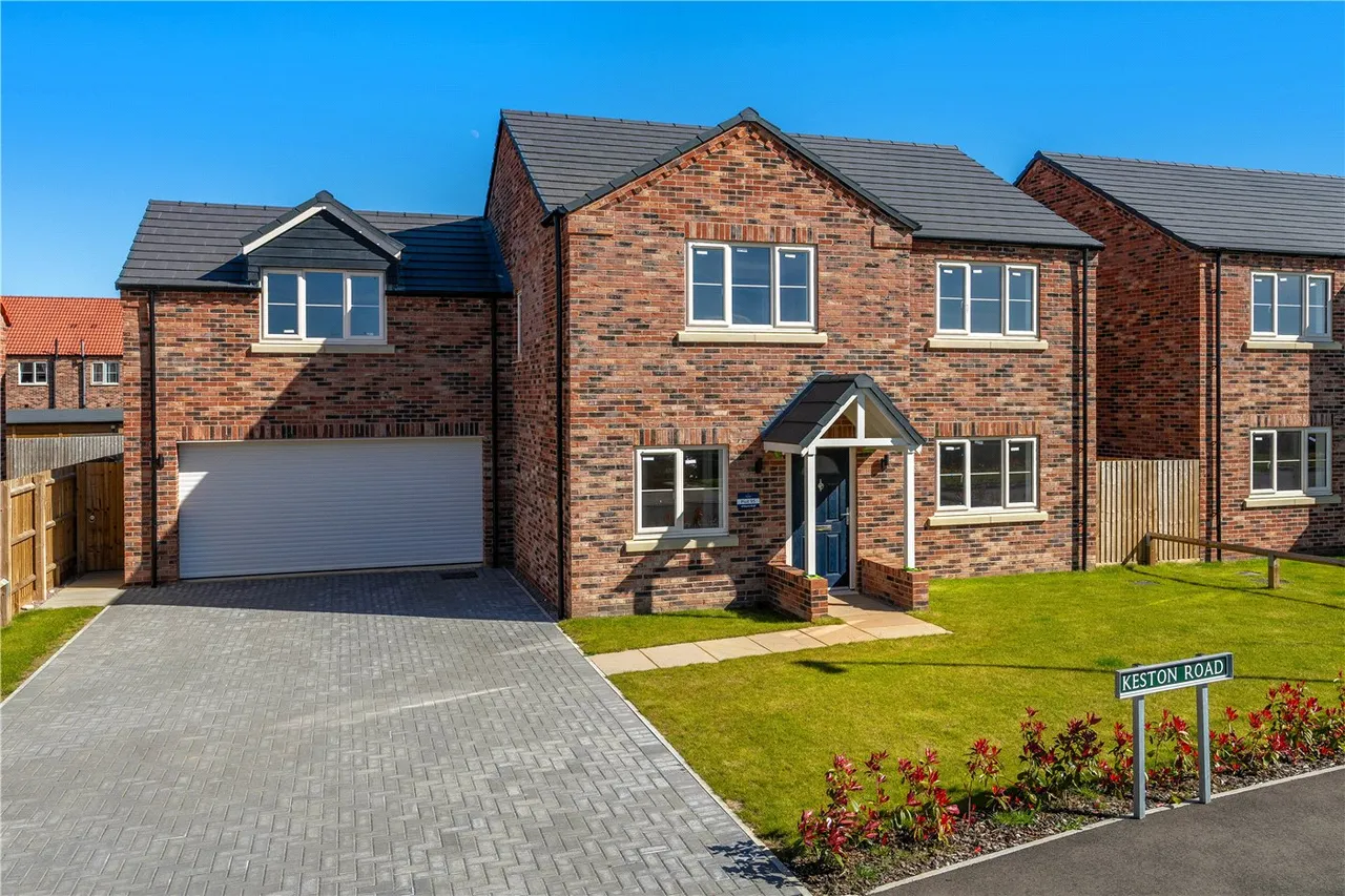 Plot 95, Keston Fields, Pinchbeck, PE11, photo 9
