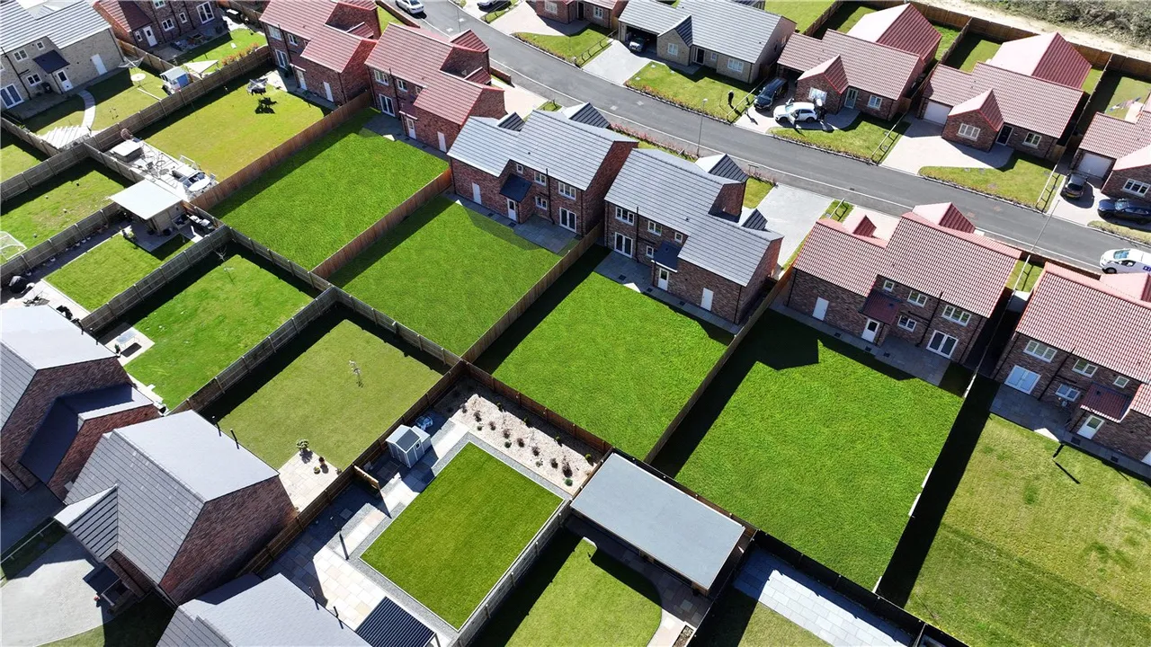 Plot 95, Keston Fields, Pinchbeck, PE11, photo 8