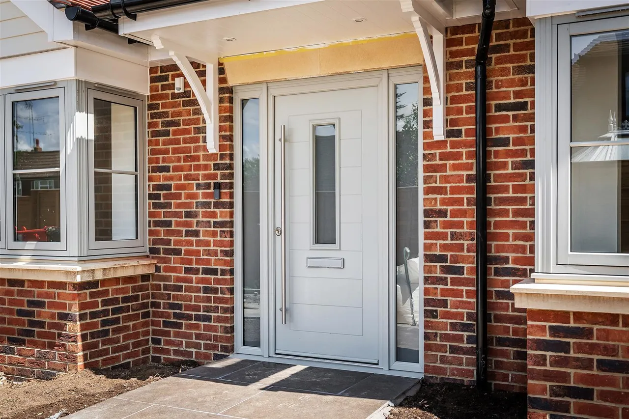 Harriotts Lane, Ashtead, KT21, photo 26