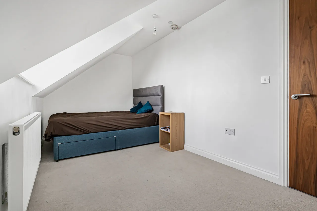 Guildford Street, Chertsey, KT16, photo 14