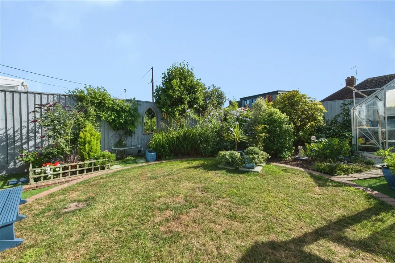 Elmfield Crescent, Exmouth, EX8, photo 17