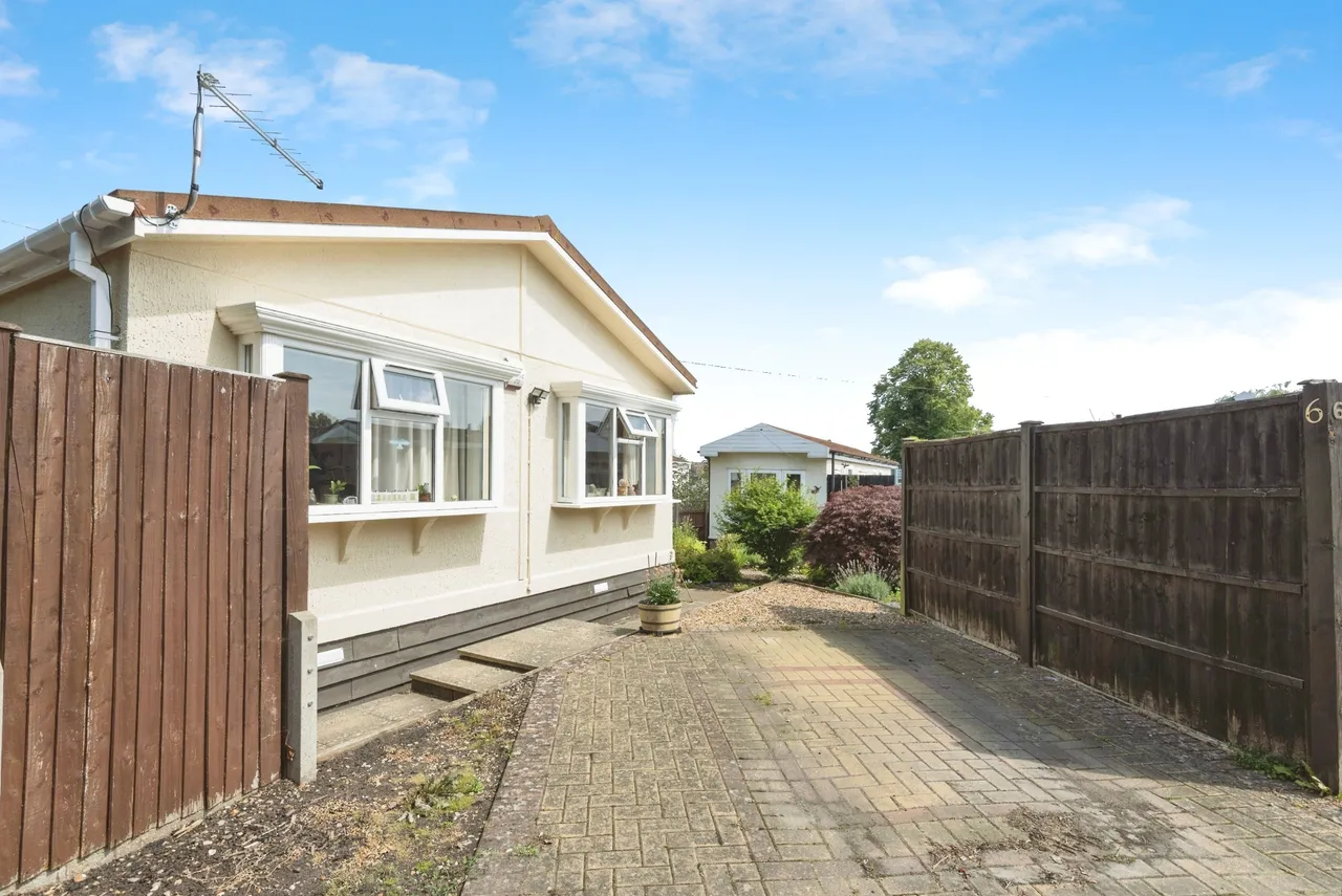 Fosman Close, Hitchin, Hertfordshire, SG5, photo 5