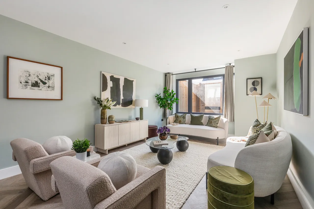 5 bed house for sale — Plot 1 The Palm Houses Shelley Close,...