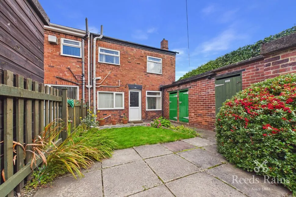 Rock Hill, Castleford, WF10, photo 10