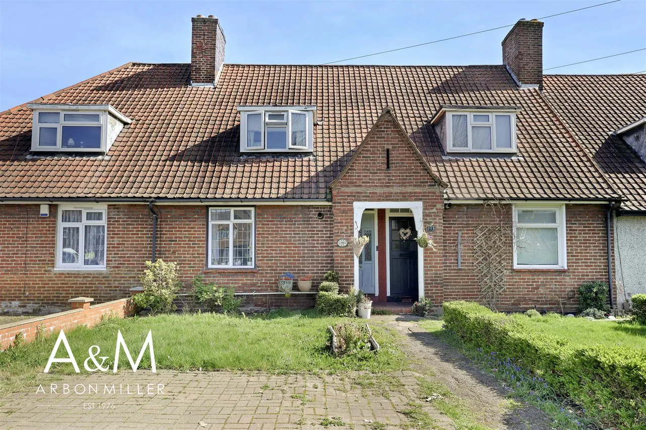 Valence Avenue, Dagenham, Essex, RM81TS, photo 21