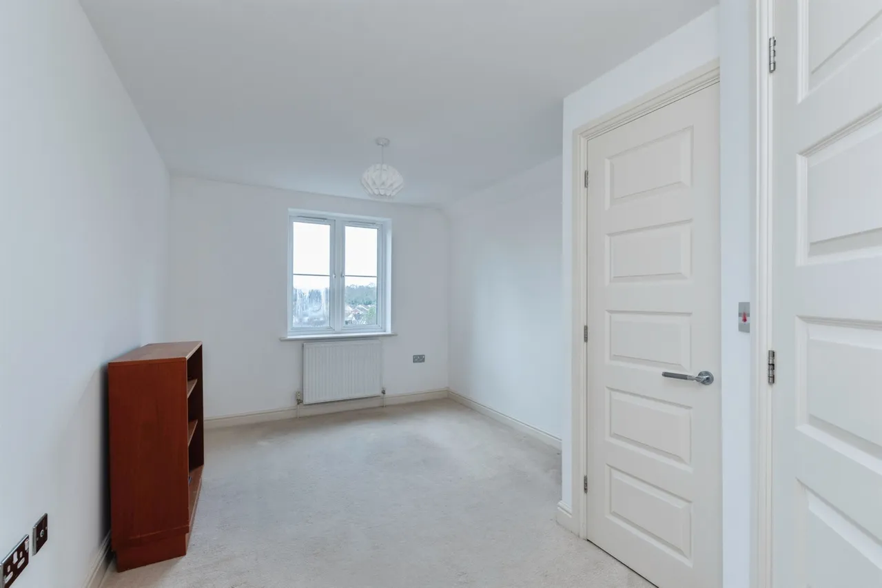 Station Road, West Moors, BH22, photo 6