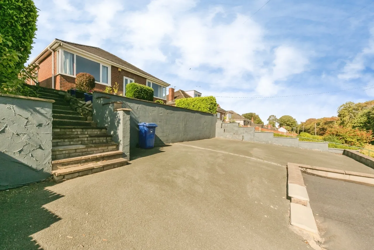 Newcastle Road, Talke, Stoke-on-Trent, Staffordshire, ST7, photo 2