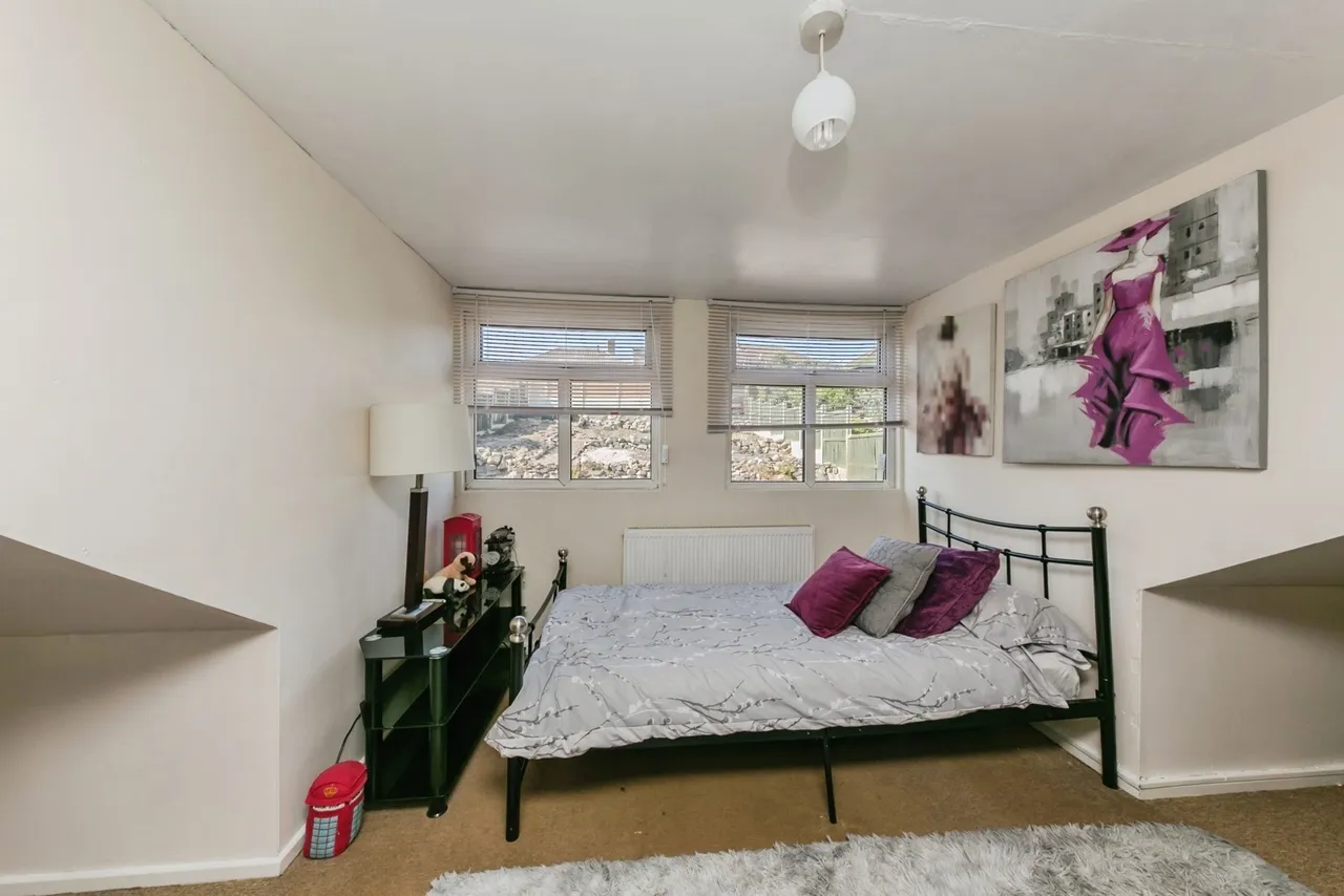 Newcastle Road, Talke, Stoke-on-Trent, Staffordshire, ST7, photo 12