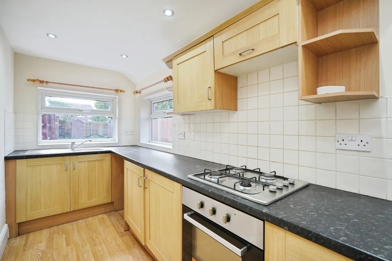 Lullington Road, Overseal, DE12, photo 4