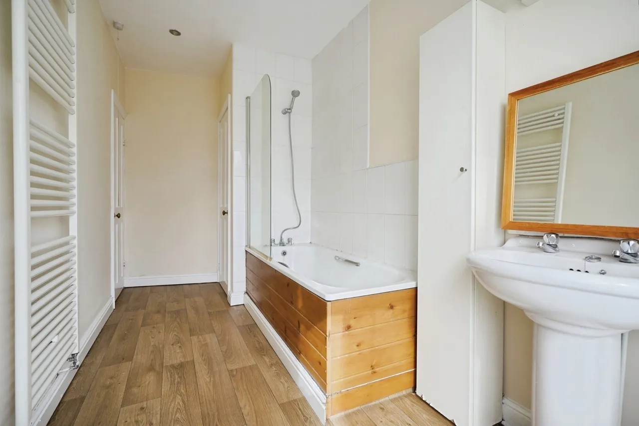 Lullington Road, Overseal, DE12, photo 5