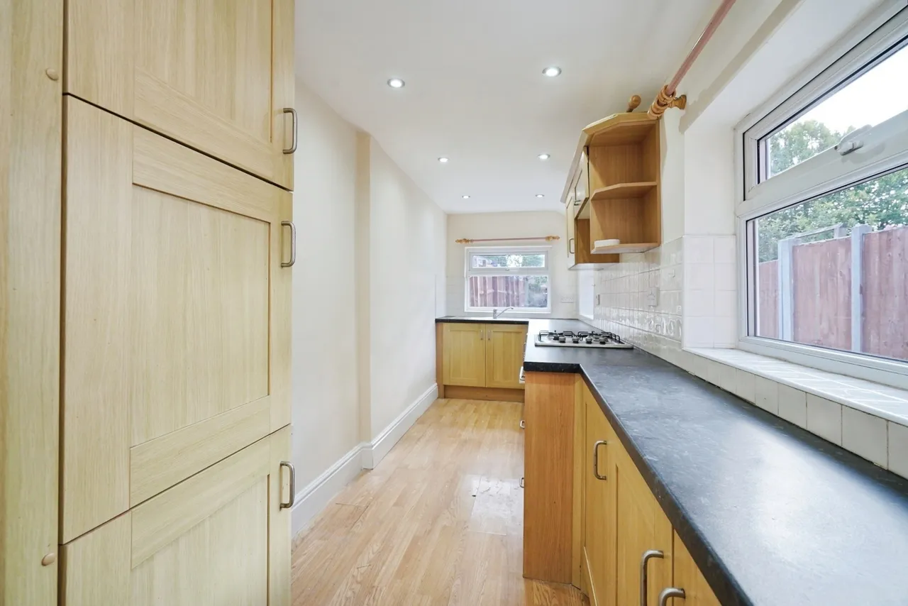 Lullington Road, Overseal, DE12, photo 10