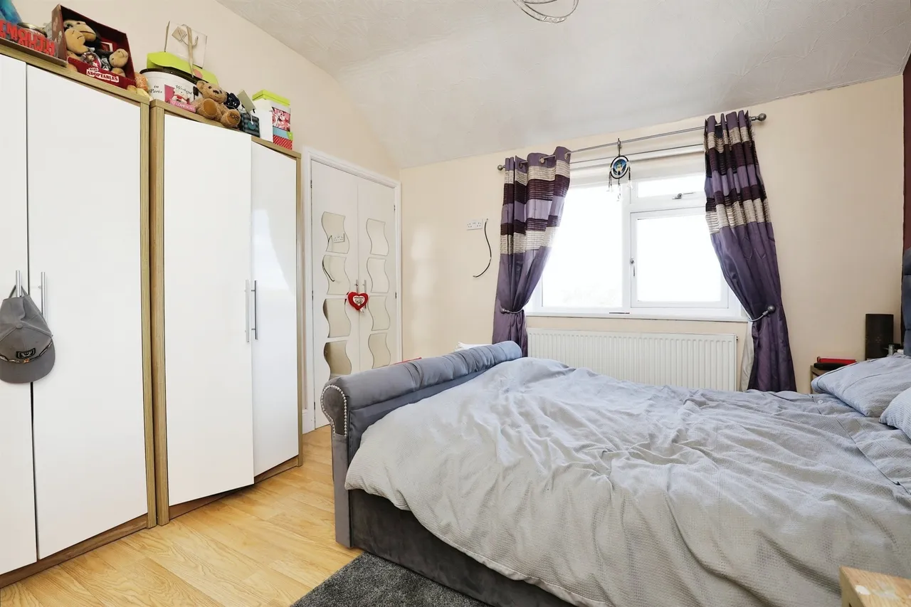 The Crescent, Thurcroft, S66, photo 10