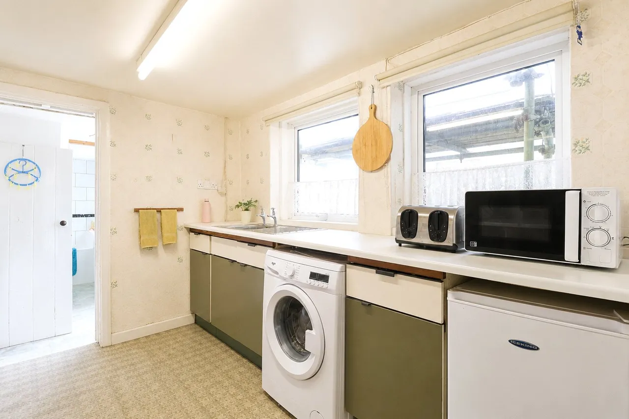 Marland Terrace, Bideford, EX39, photo 8