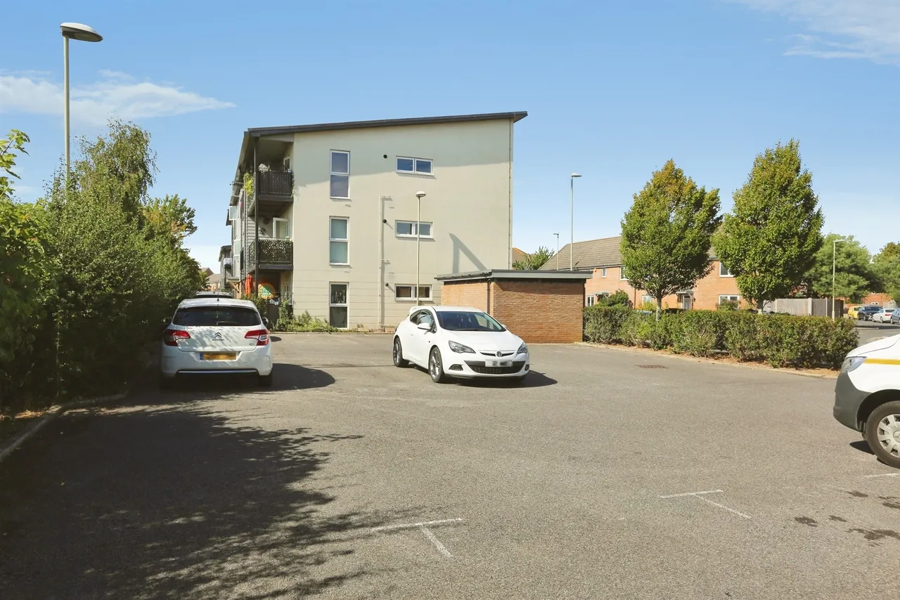 Howe Road, Gosport, PO13, photo 12