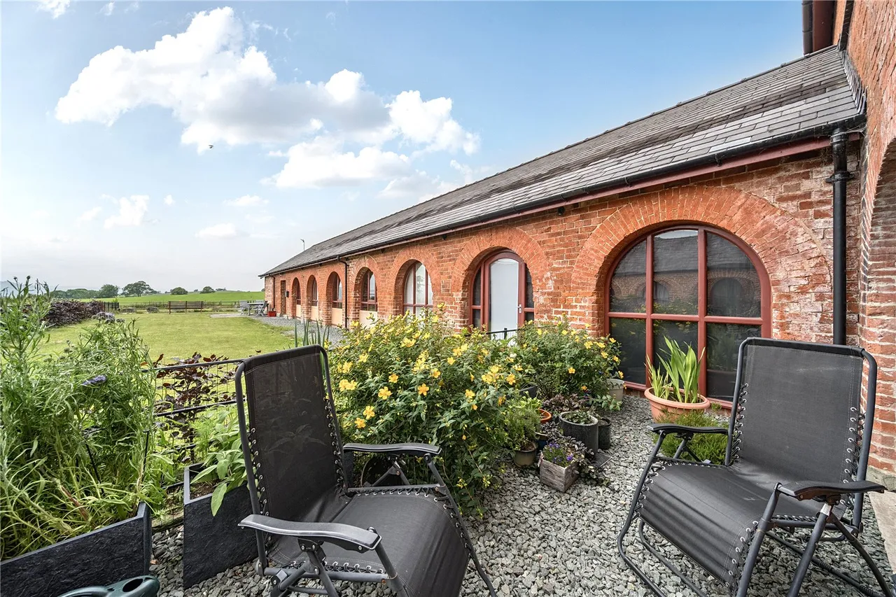 Forden, Welshpool, Powys, SY21 8NW, photo 5