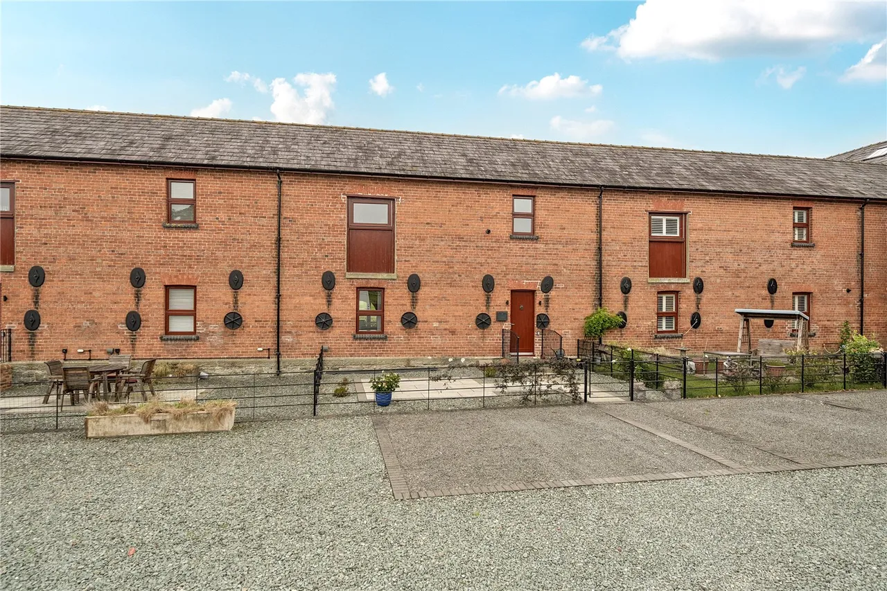 Forden, Welshpool, Powys, SY21 8NW, photo 24