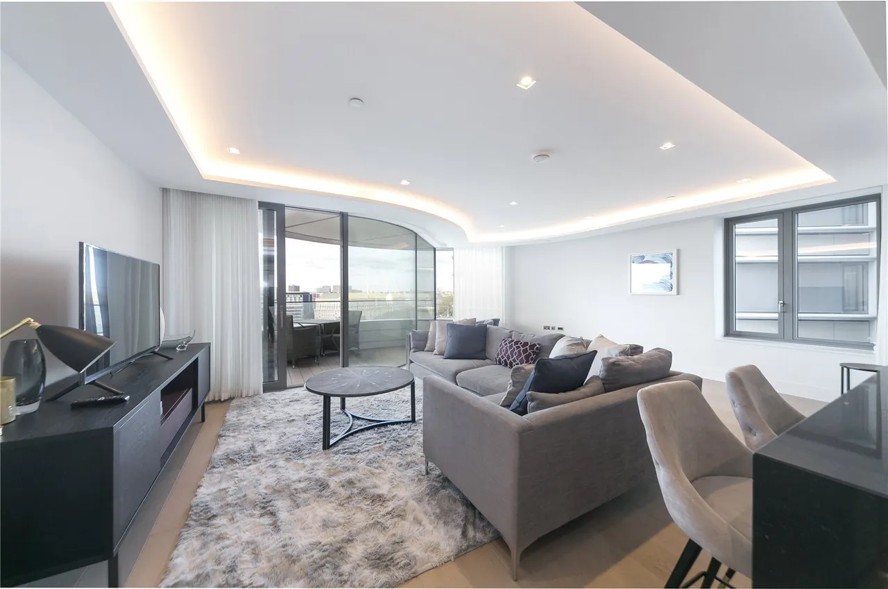2 bed flat for sale, Albert Embankment, SE1