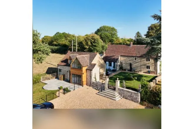 6 bed house for sale, Whitechapel Lane, Frome, BA11