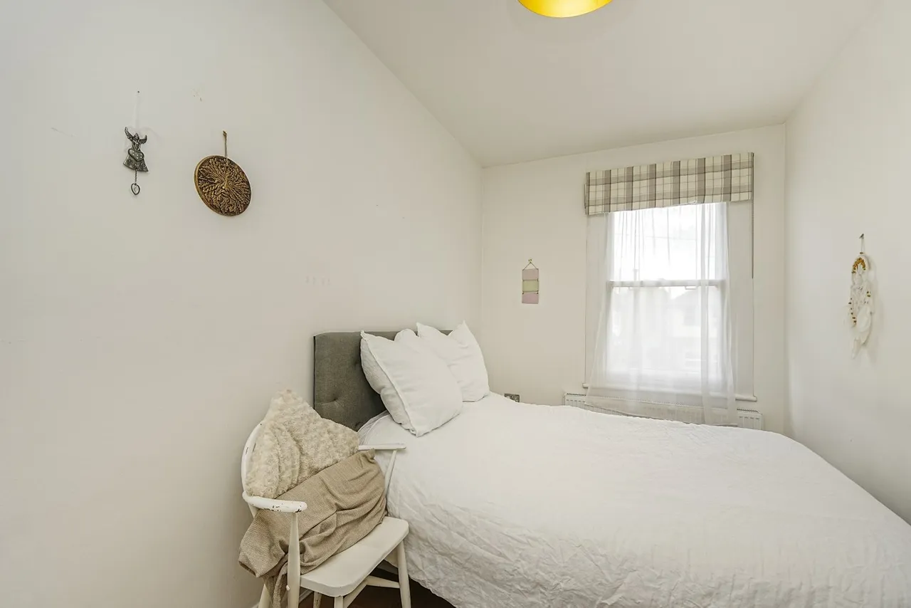 Parkview Road, London, SE9, photo 3