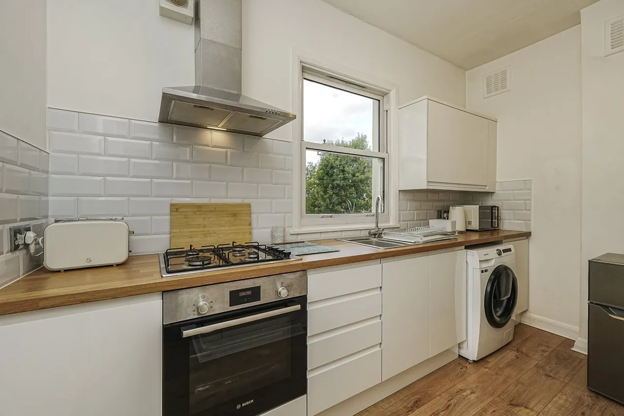 1 bed flat to rent — Parkview Road, London, SE9