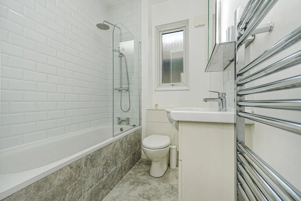Parkview Road, London, SE9, photo 4