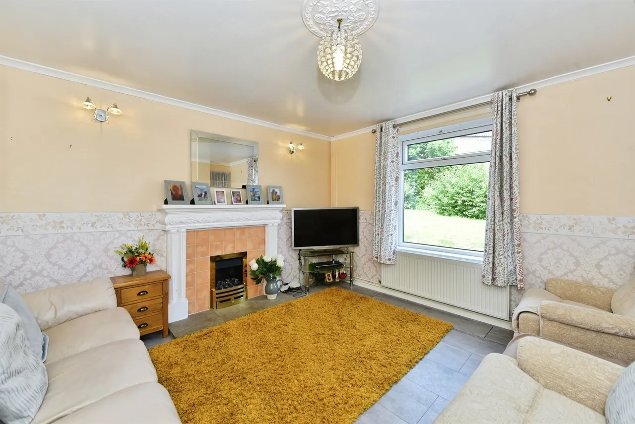 Raseby Close, Waterthorpe, S20, photo 2