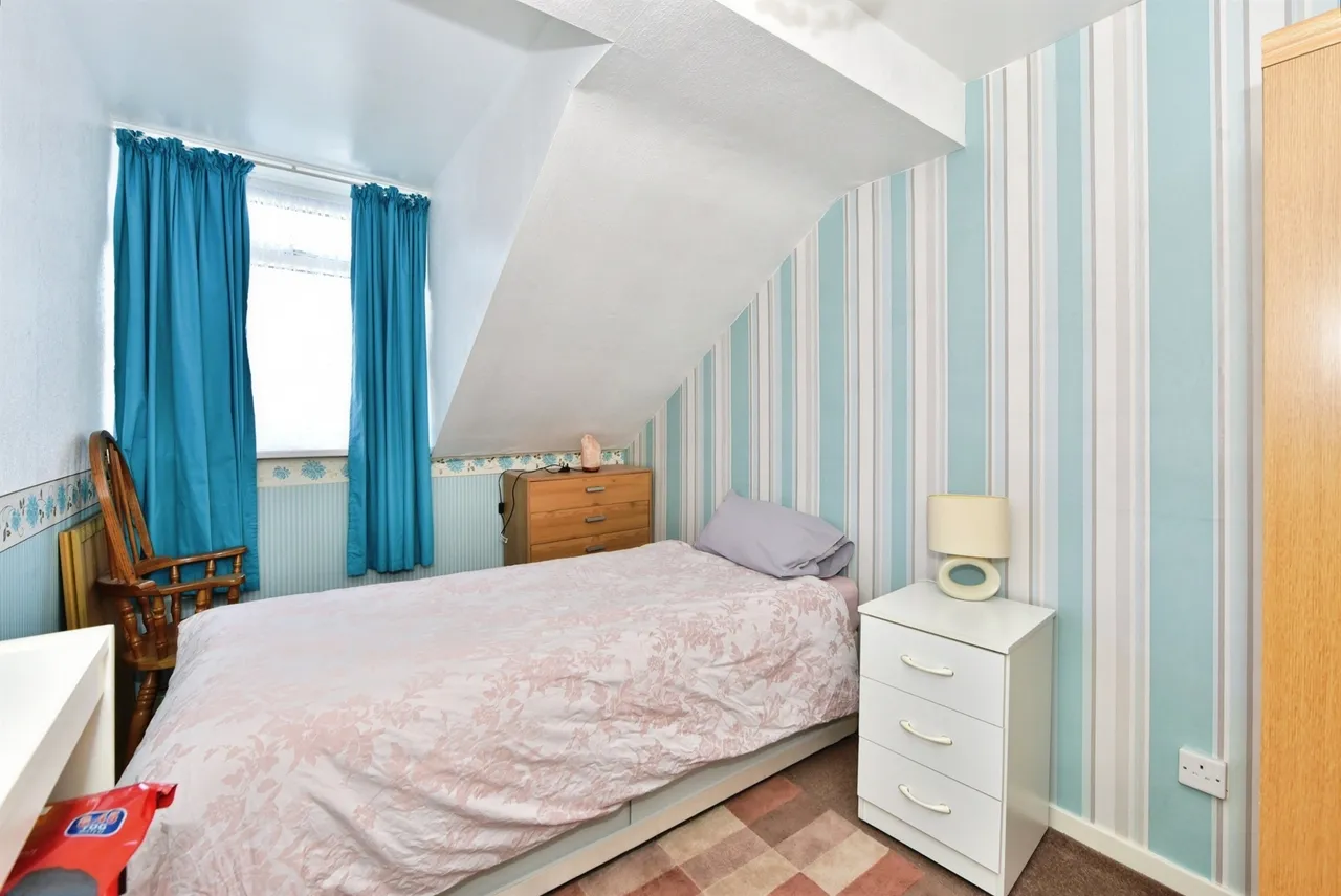 Raseby Close, Waterthorpe, S20, photo 10