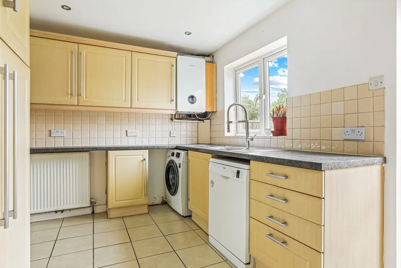 Humberstone Lane, Leicester, LE4, photo 7
