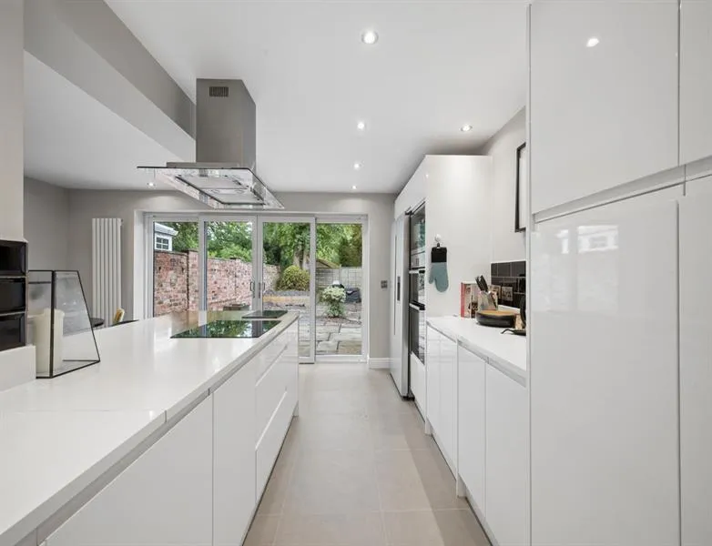 Curzon Mews, Wilmslow, photo 4
