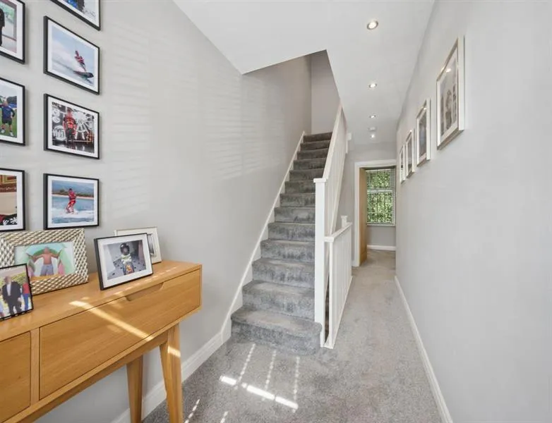 Curzon Mews, Wilmslow, photo 16