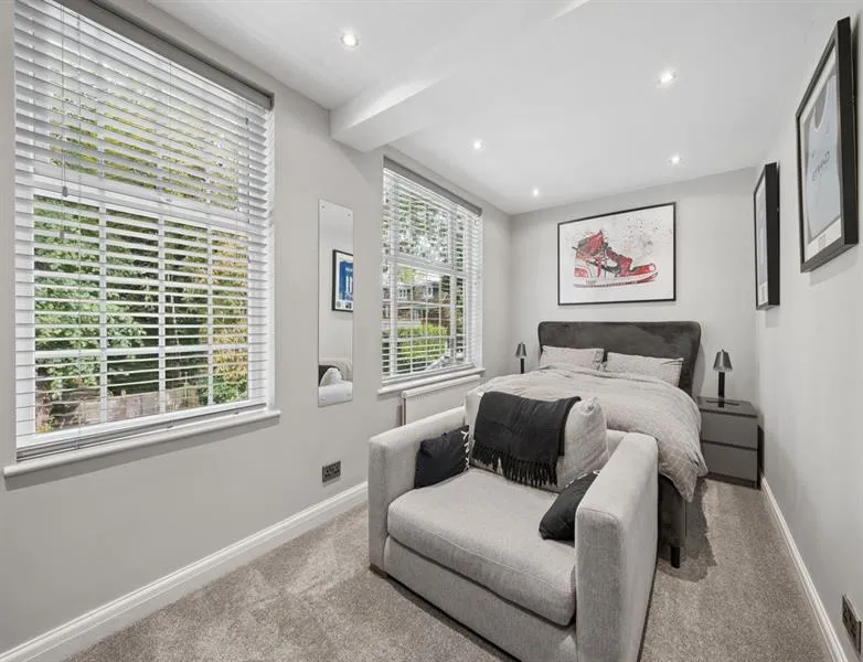 Curzon Mews, Wilmslow, photo 8