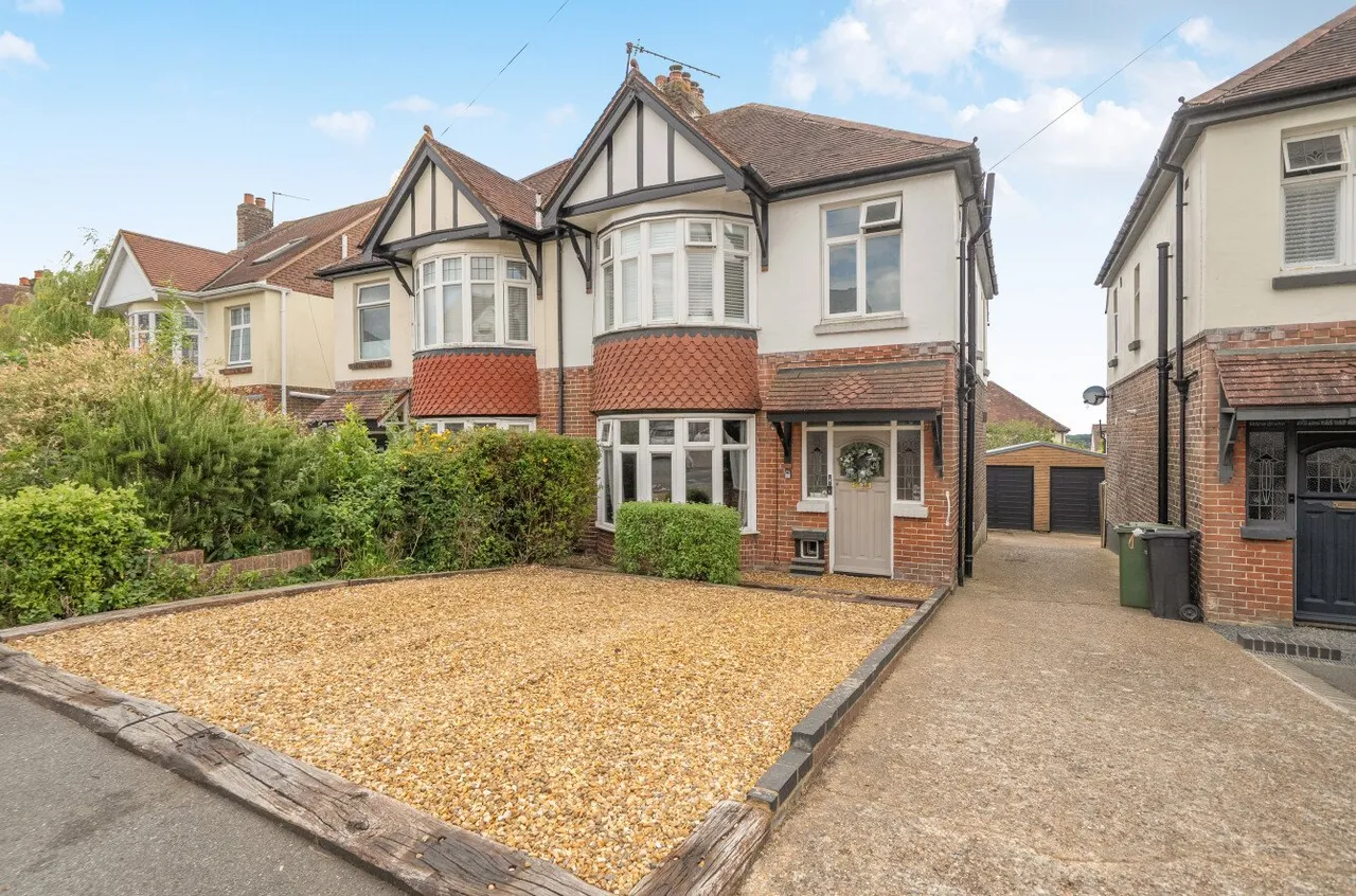 3 bed house for sale, Colville Road, Drayton, PO6