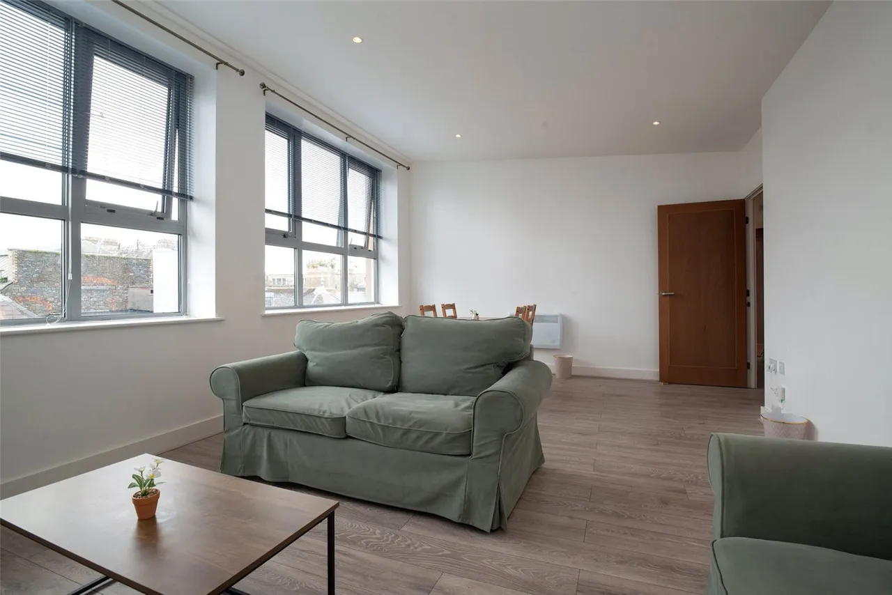 Mount Stuart Square, Cardiff, CF10, photo 6