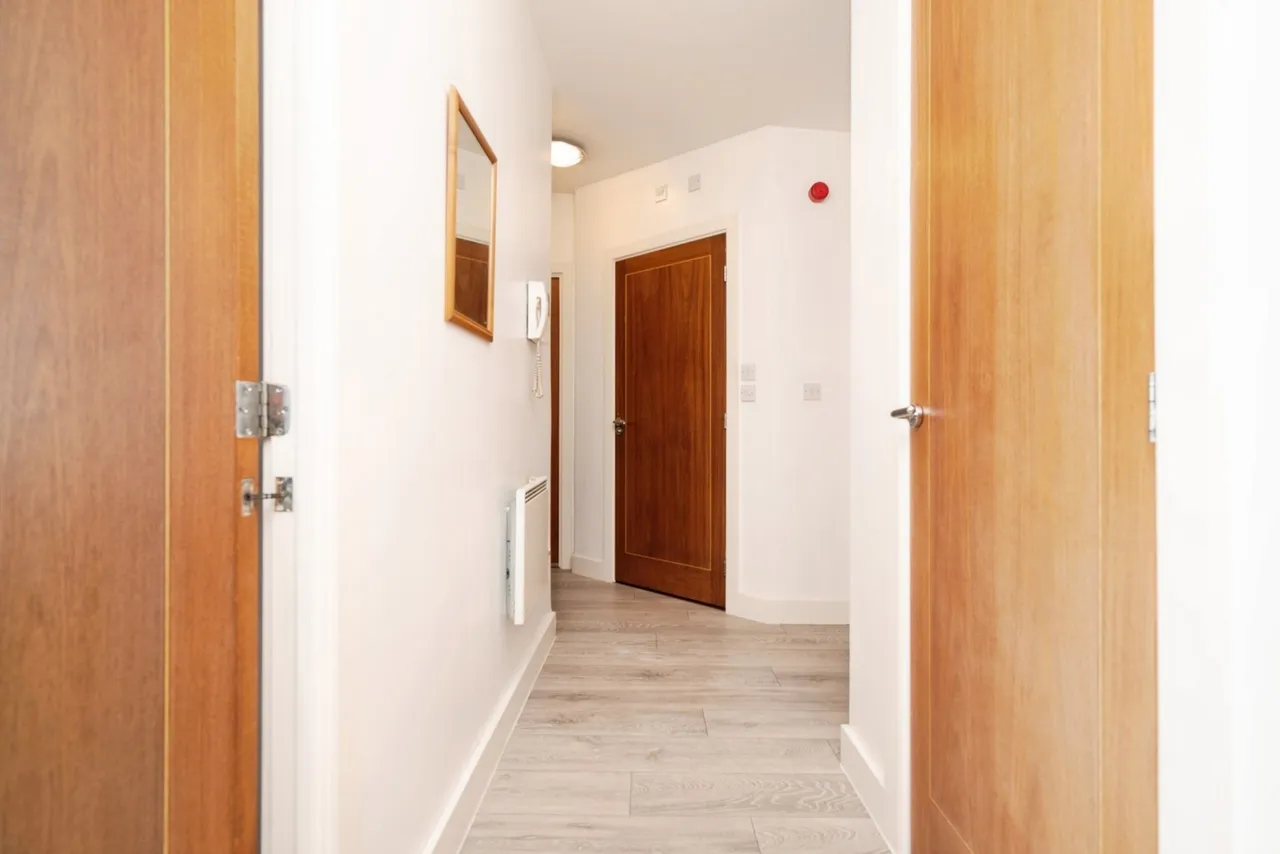 St Stephens Mansions, Mount Stuart Square, Cardiff, Caerdydd, CF10, photo 5