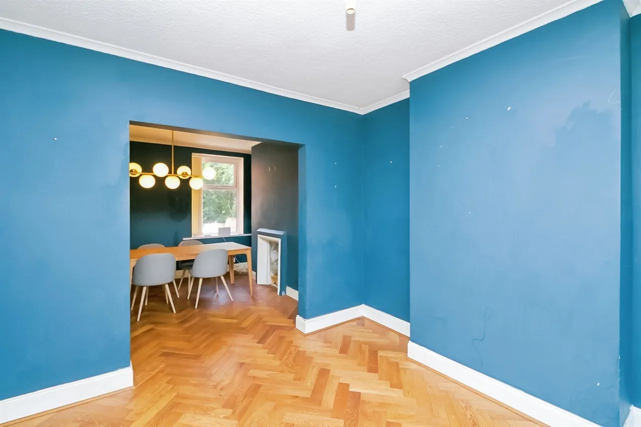Salisbury Road, Barry, CF62, photo 3