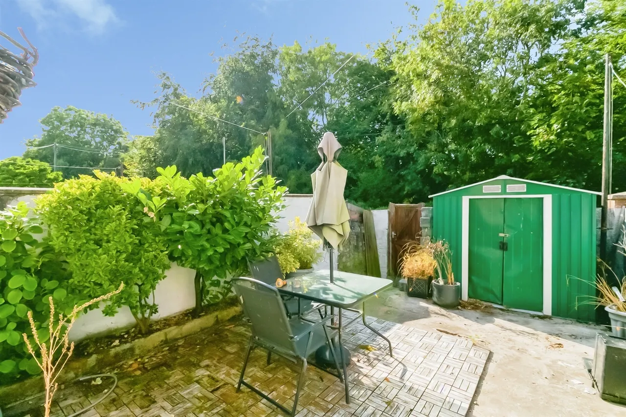 Salisbury Road, Barry, CF62, photo 7