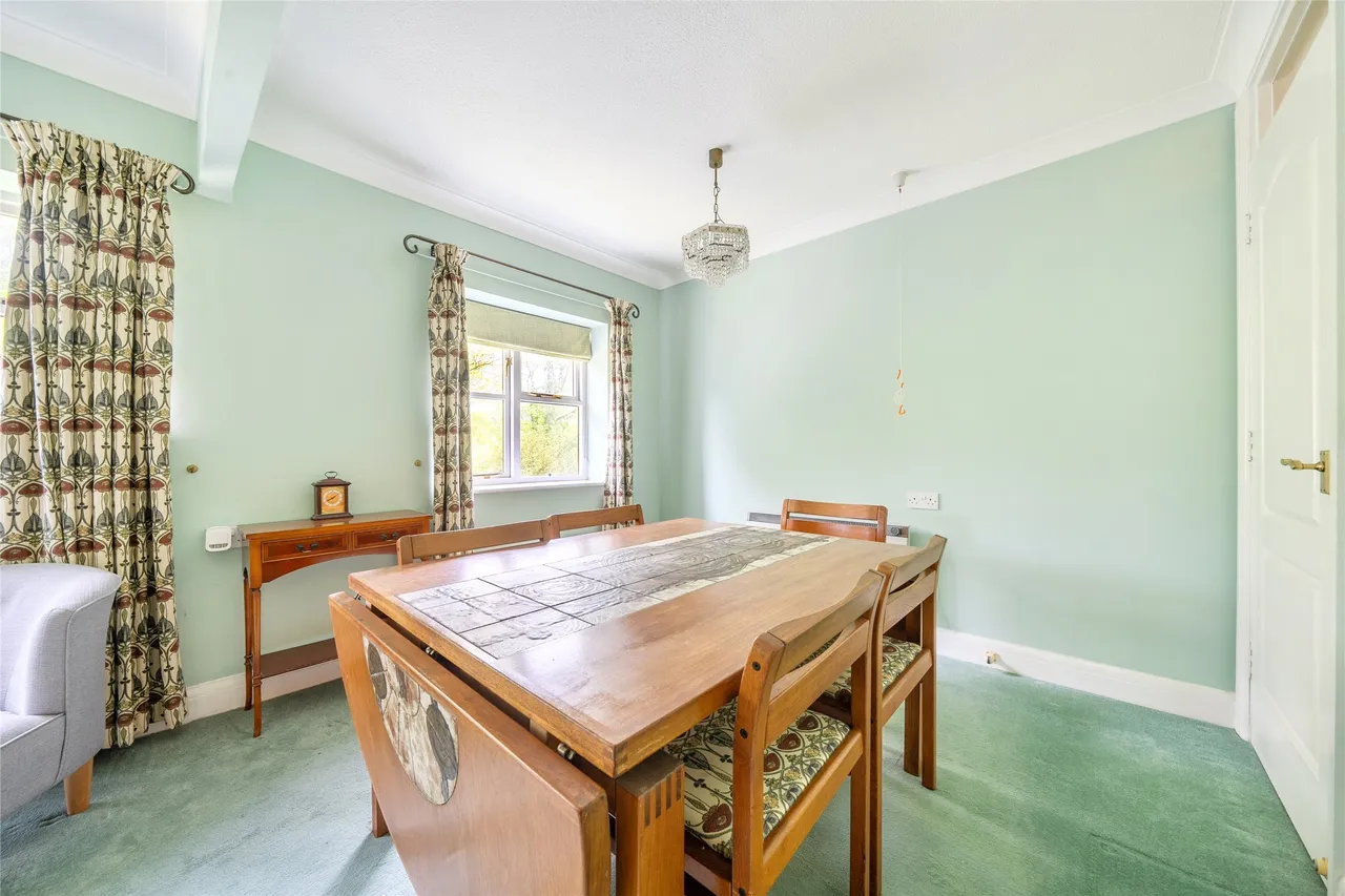 Wraymead Place, Surrey, Wray Park Road, RH2 0EF, photo 4