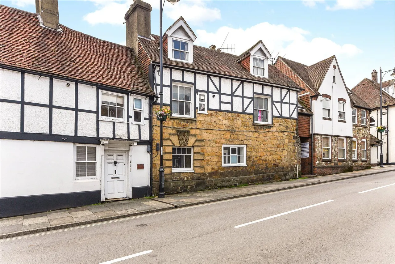 property to rent, Rumbolds Hill, Midhurst, GU29