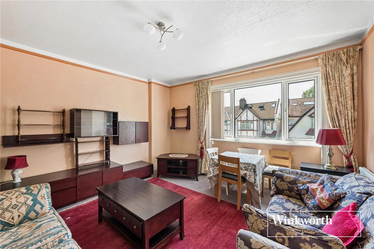 Chislehurst Avenue, North Finchley, London, N12, photo 11