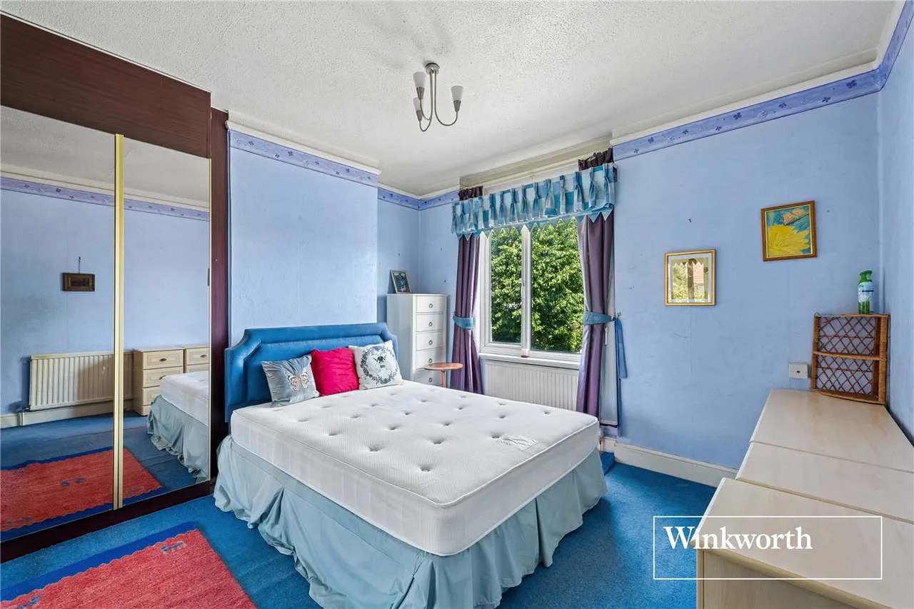 Chislehurst Avenue, North Finchley, London, N12, photo 4