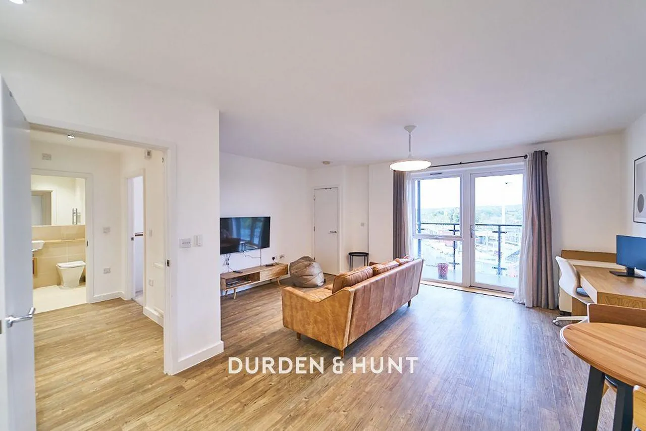 Gubbins Lane, Harold Wood, RM3, photo 6