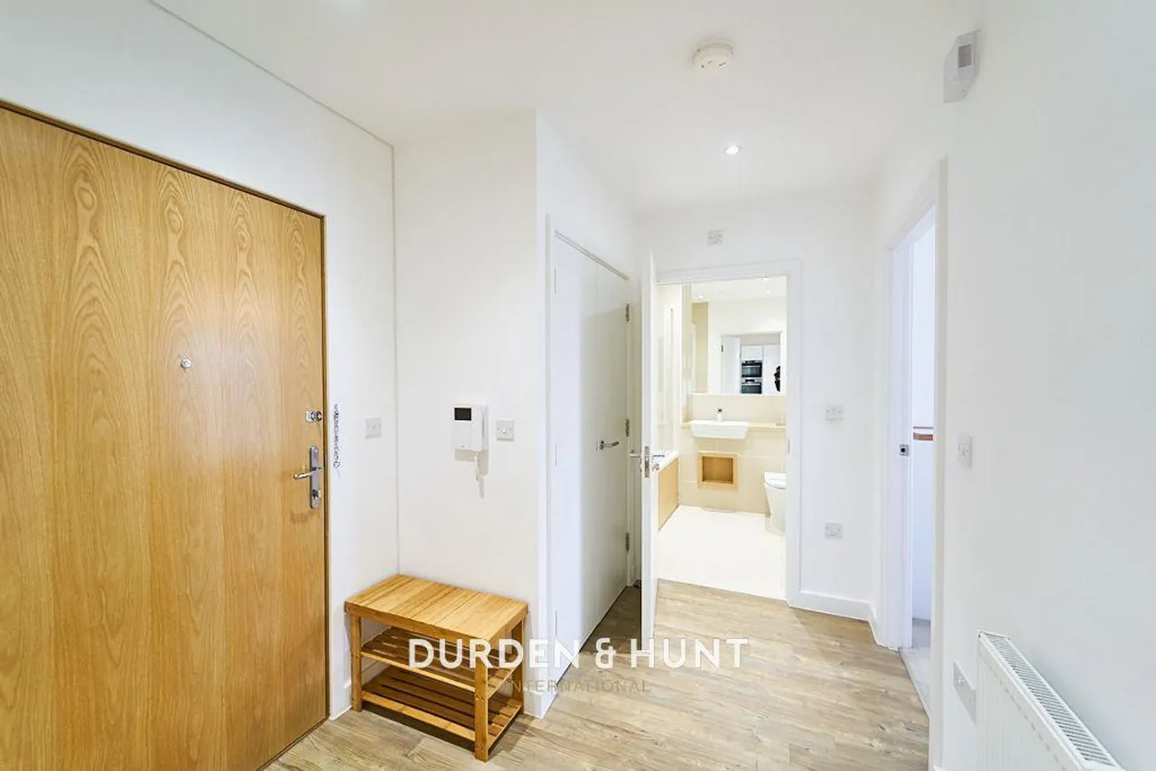 Gubbins Lane, Harold Wood, RM3, photo 8