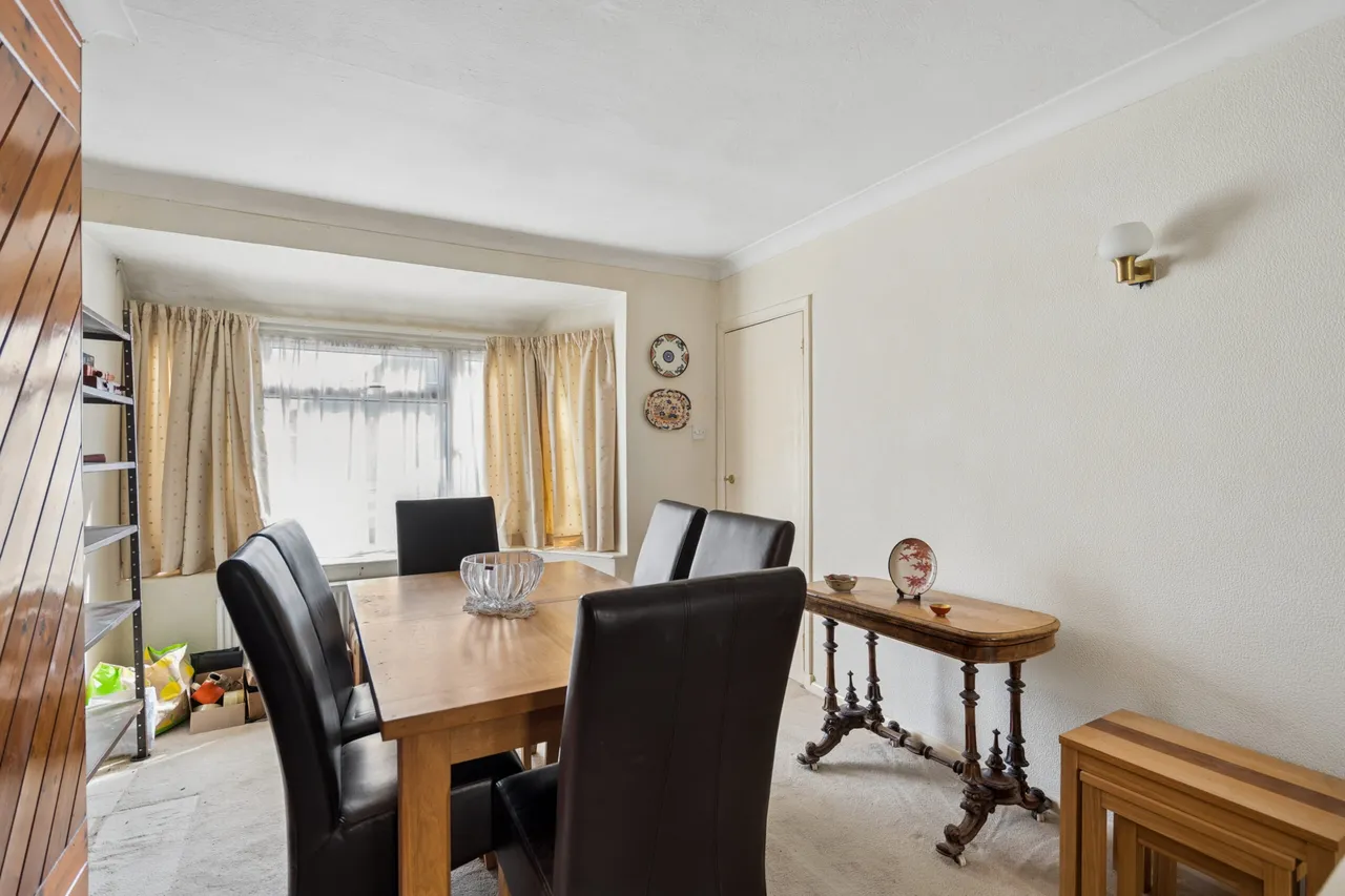 Bushey Mill Lane, Bushey, WD23, photo 6